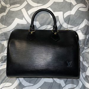 Authentic Louis Vuitton Black Epi Speedy 25